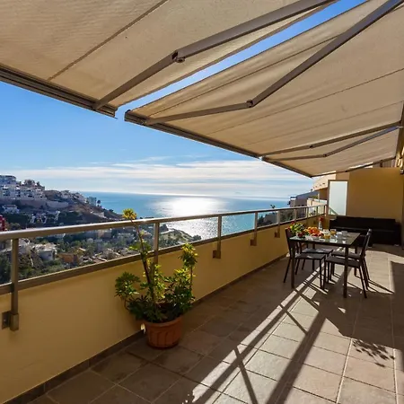 Cap Blanc Penthouse Apartment *