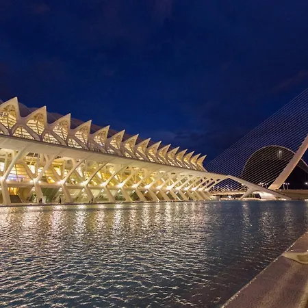 Cap Blanc Penthouse アパート